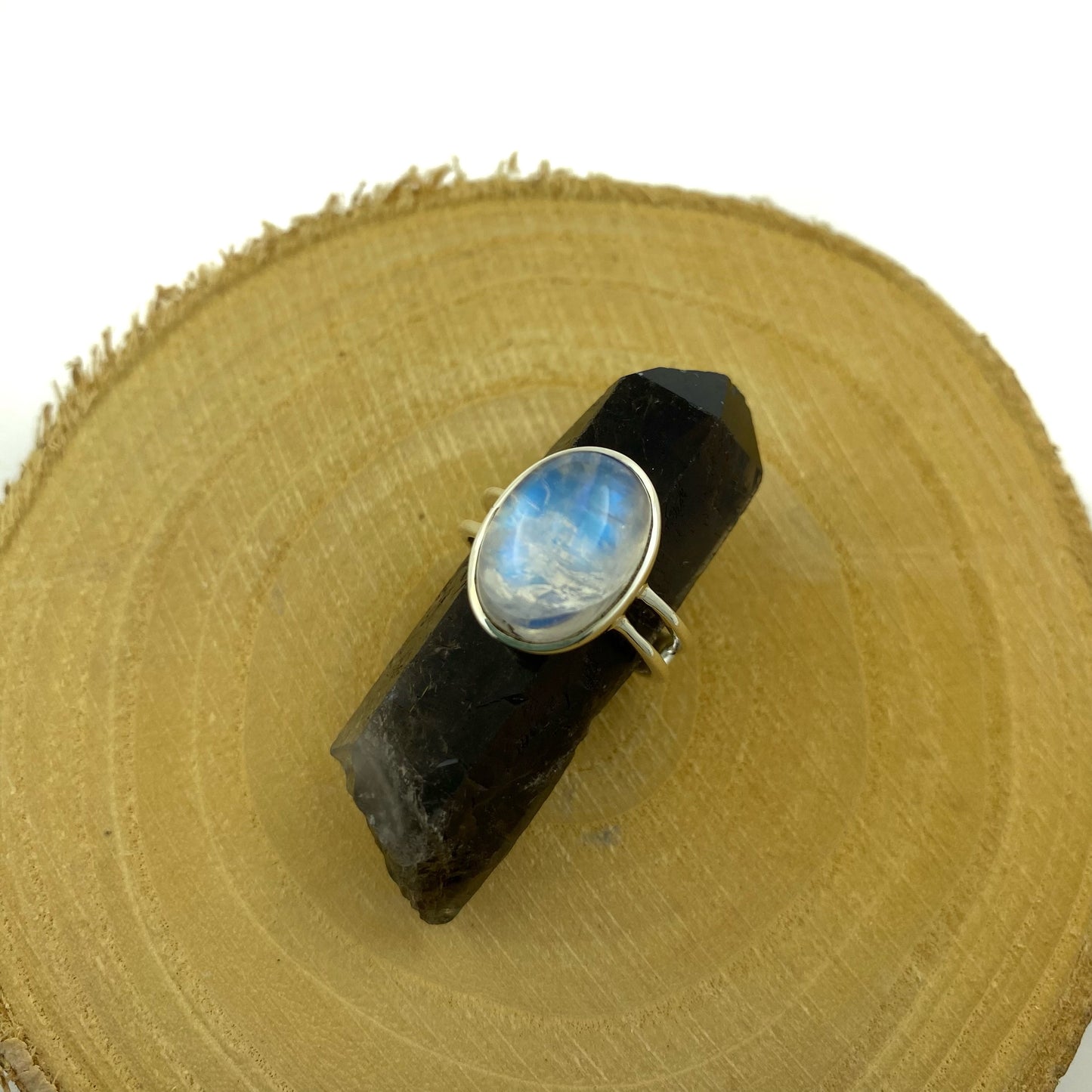 anillo piedra luna arcoiris plata