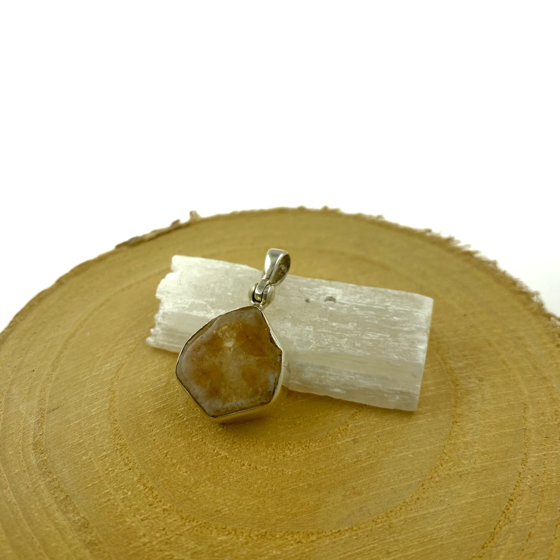 colgante citrino natural plata