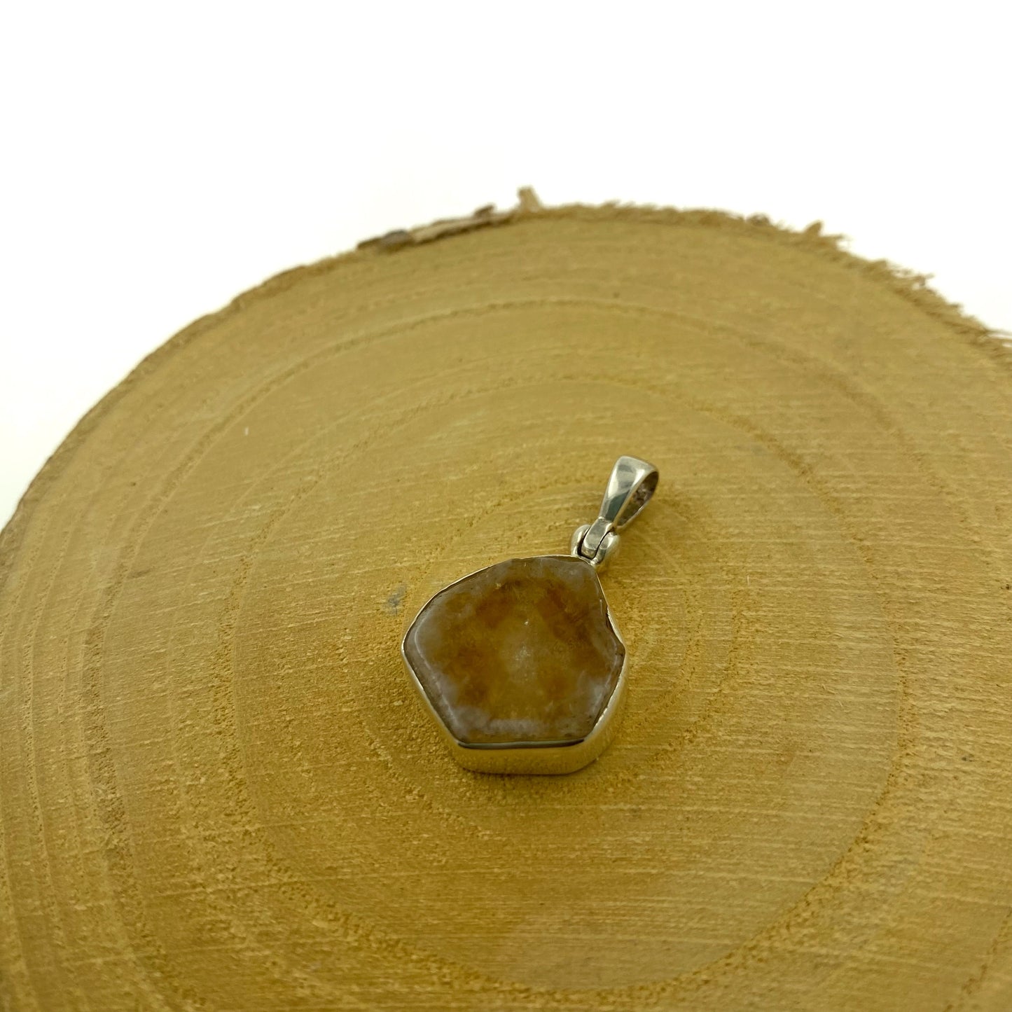 colgante citrino natural plata